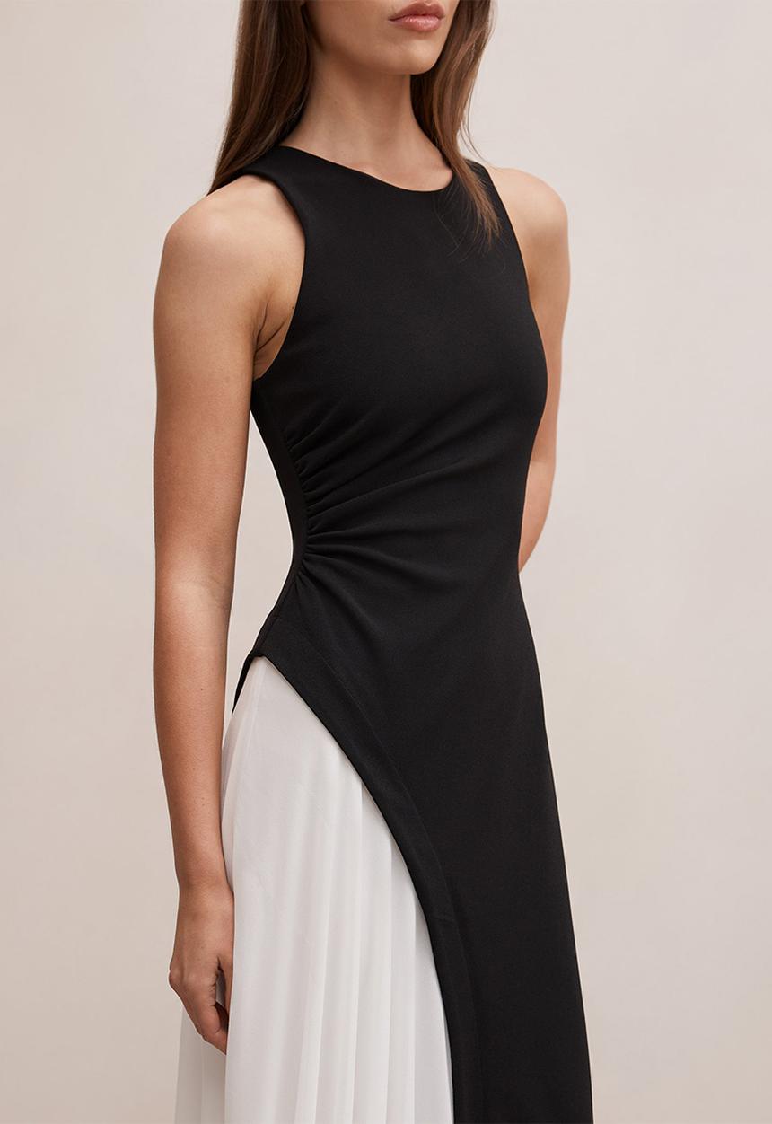 Forever New - Candace halter contrast maxi dress in black/white