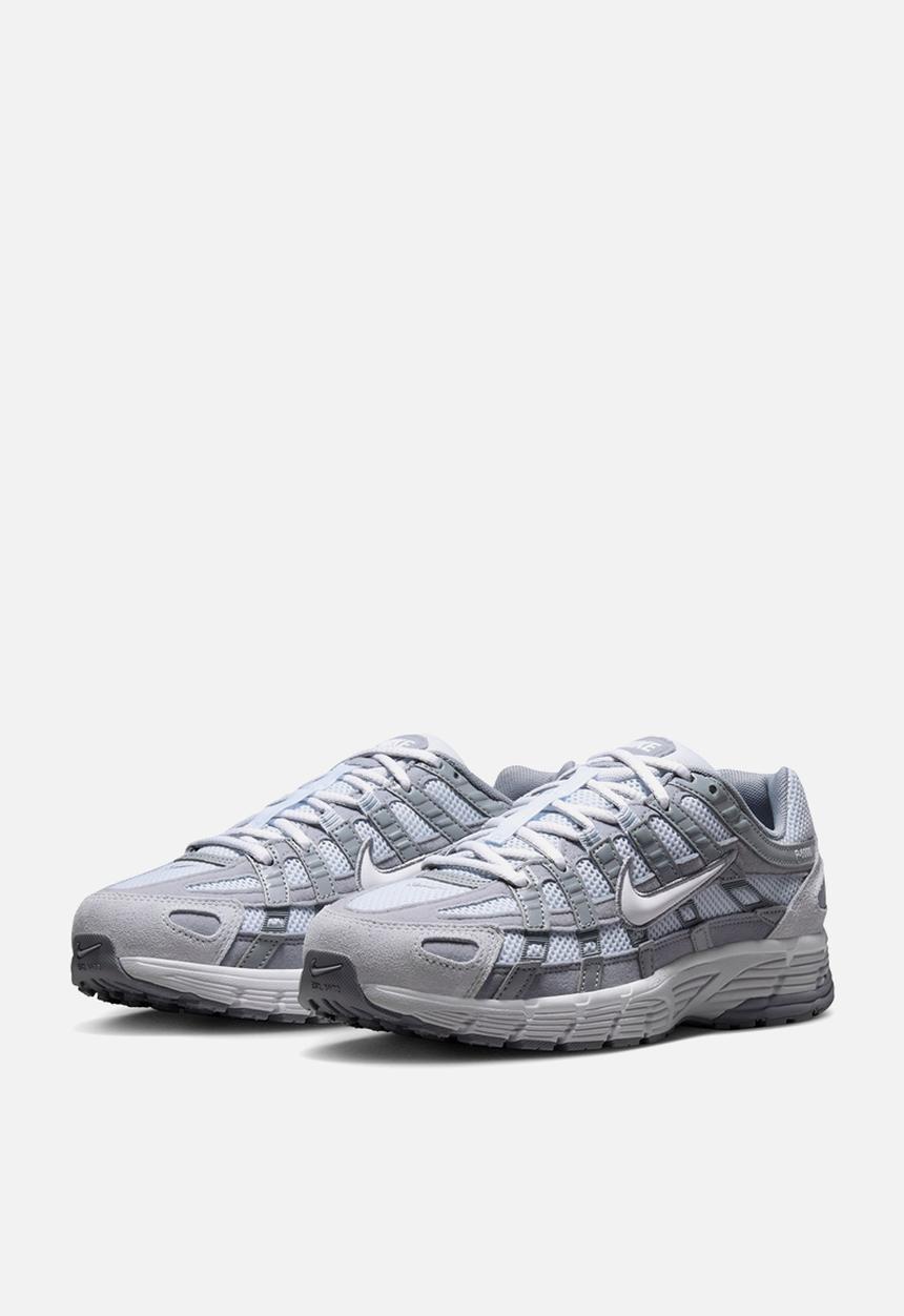 Nike - Nike P-6000