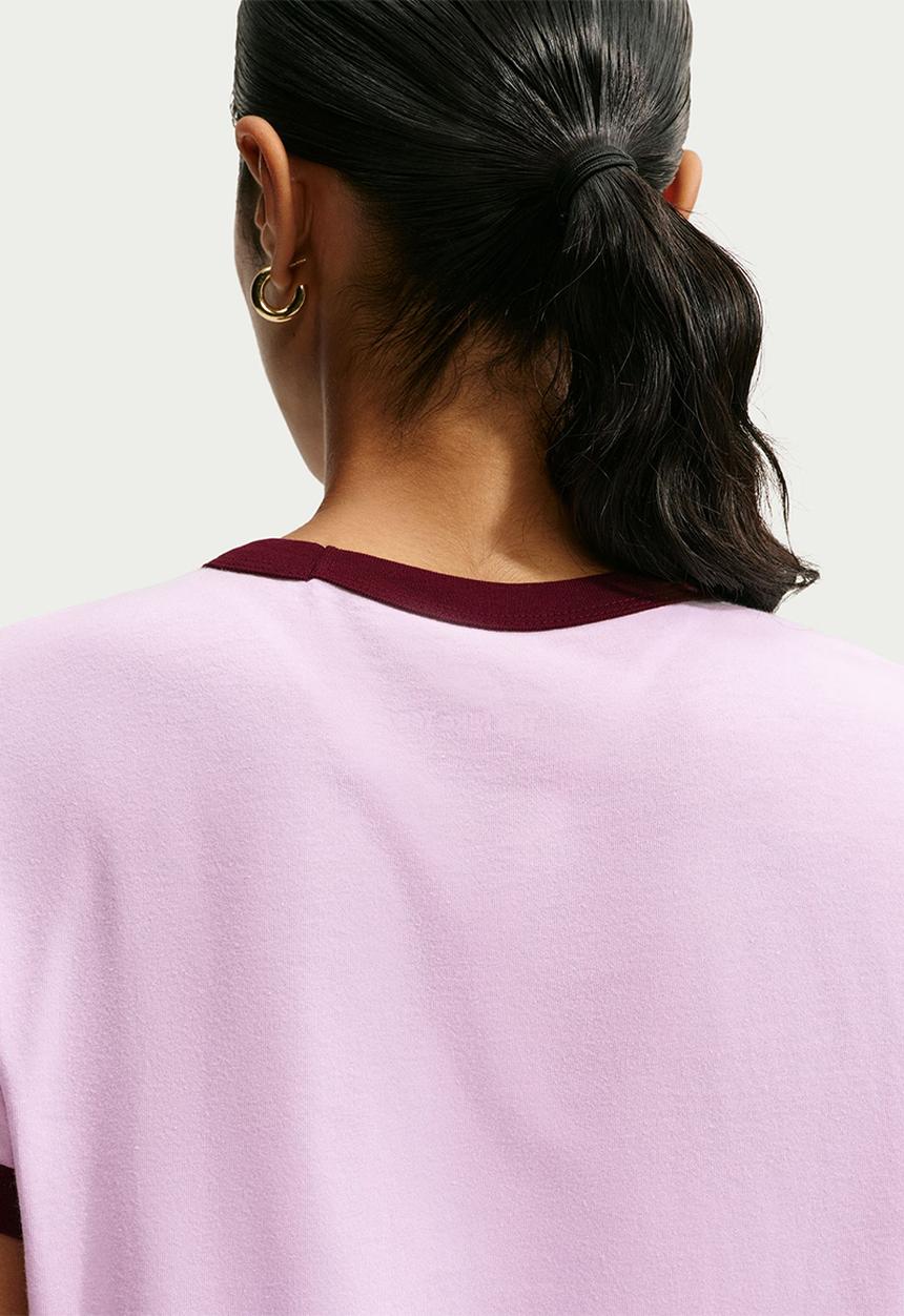 Nike - W Nsw Nk Clb  Rngr Tee Crst - Bleached Lilac/Mystic Dates