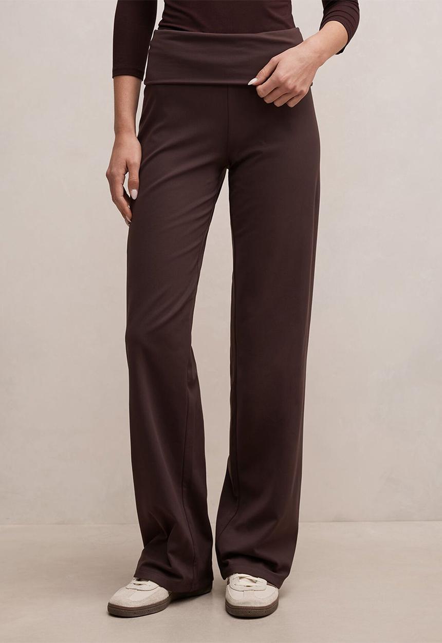 Forever New - Wren fold waist wide leg pants in chocolate freckle