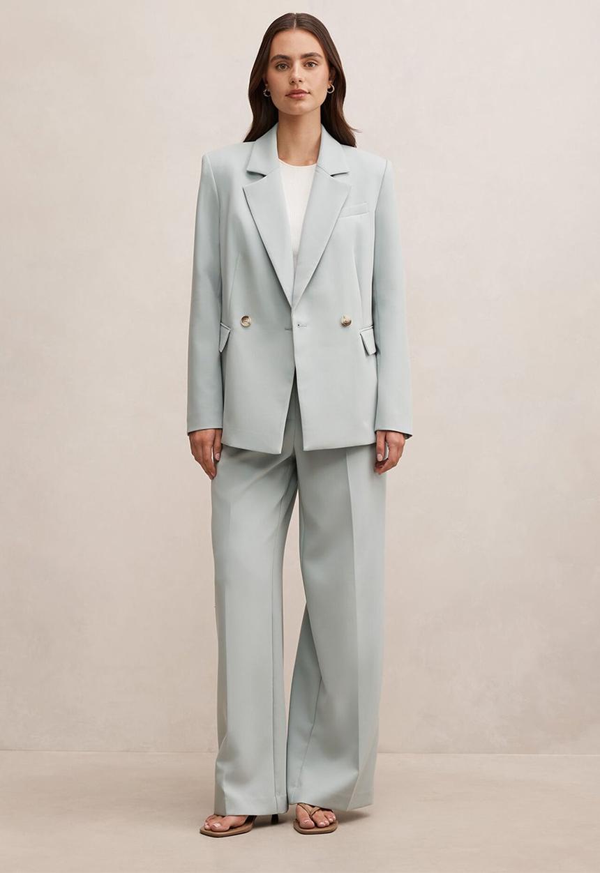 Forever New - Lee double breasted blazer in hazy aqua suit
