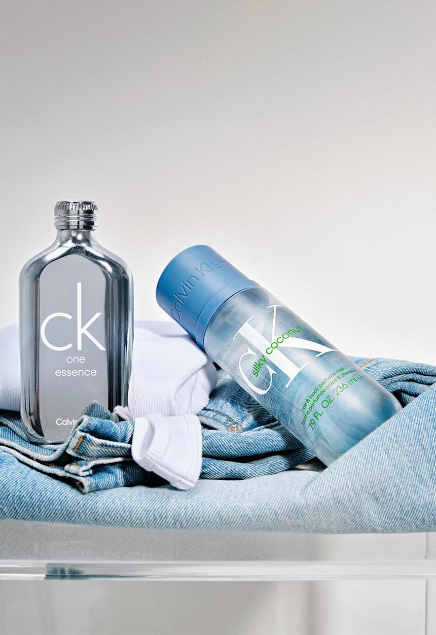 Calvin Klein - Calvin Klein Silky Coconut Hair & Body Mist - 236ml
