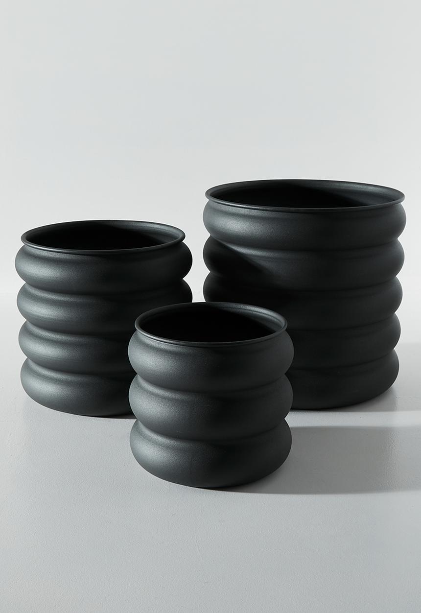 H&S - Rib metal planter set of 3 - Black