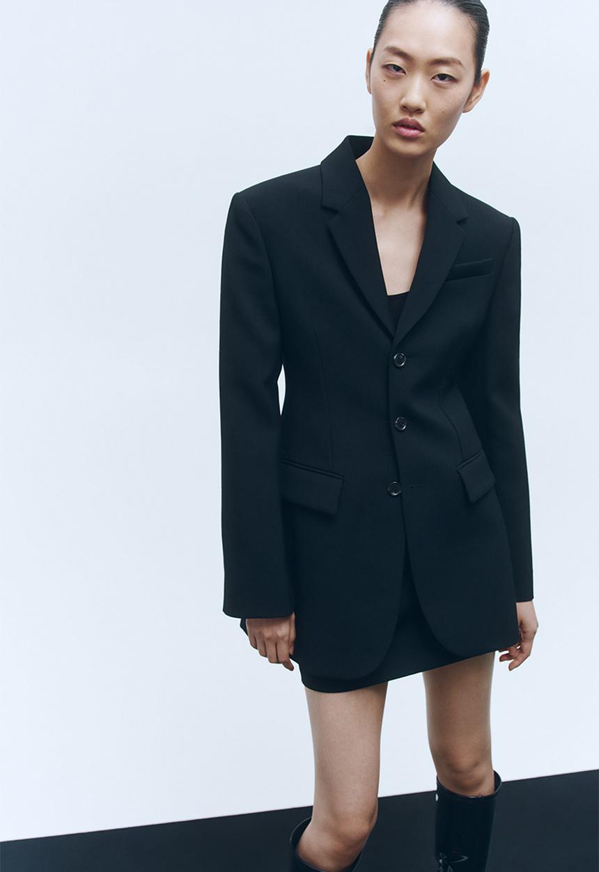 H&M - WARDROBE.NYC H&M:  Wool-blend hourglass blazer - black