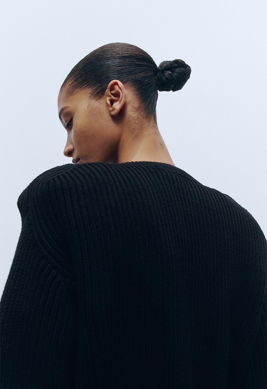 H&M - WARDROBE.NYC H&M:  Shoulder-pad wool cardigan - black