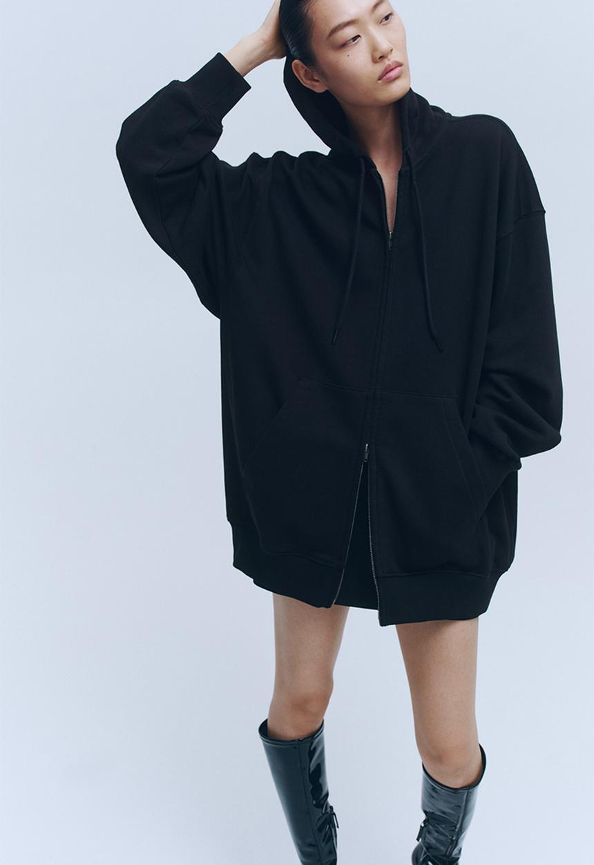 H&M - WARDROBE.NYC H&M:  Oversized zip-through hoodie - black