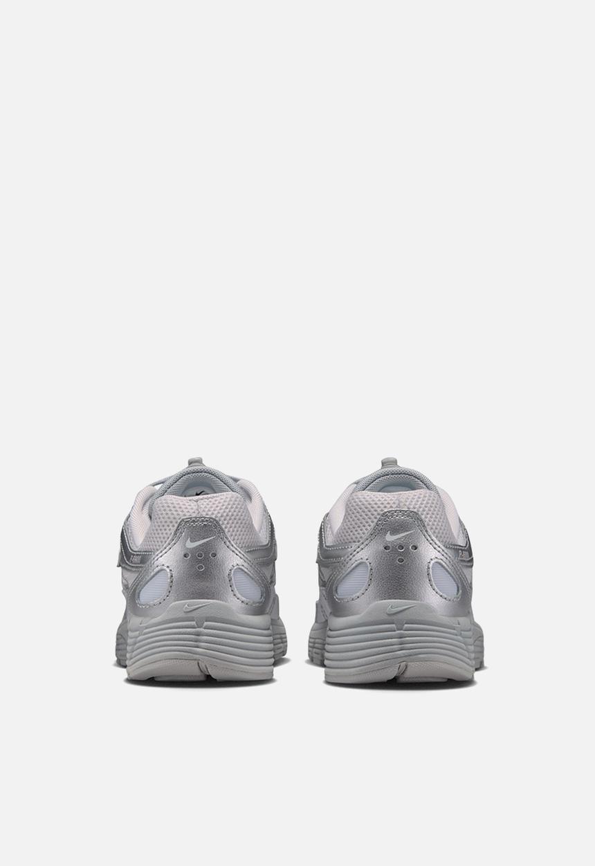 Nike - Nike P-6000 Ut Grade School