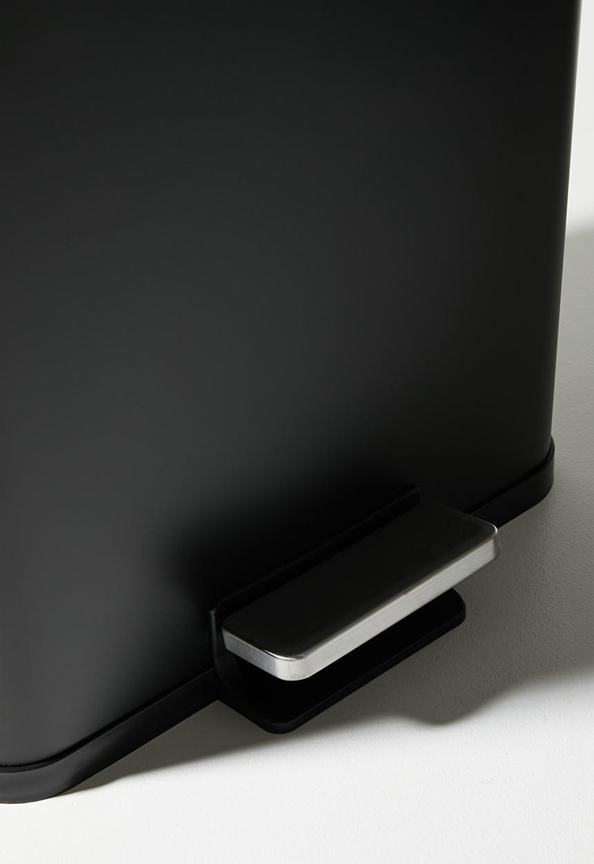 H&S - 30L Pedal bin Powder coated Black