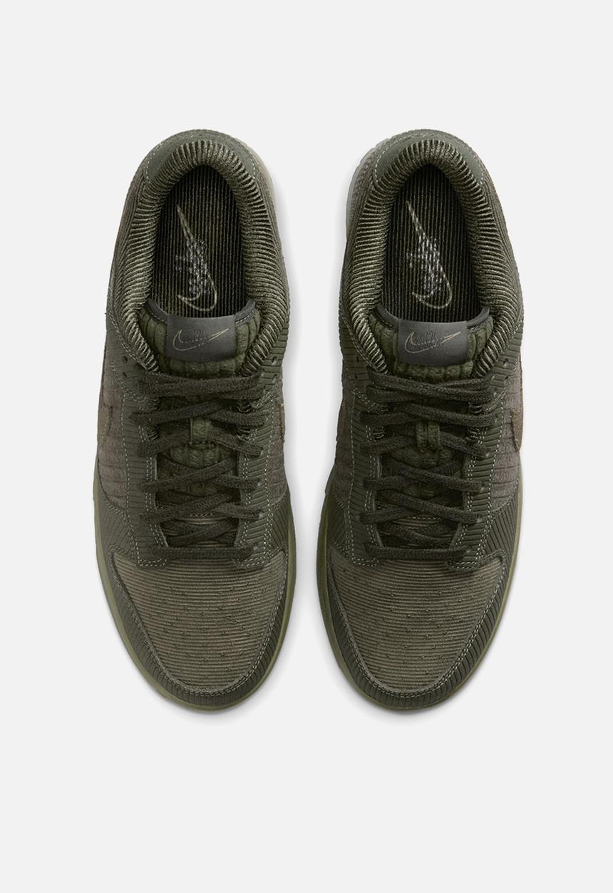 Nike - Nike Dunk Low Retro Premium