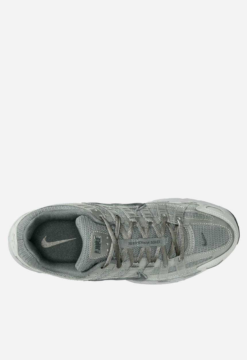 Nike - Nike P-6000 Premium