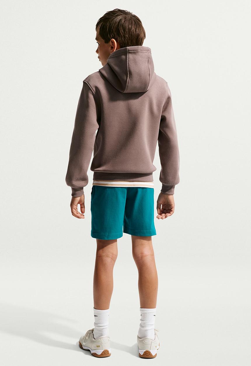 Nike - Kids 6" knit shorts