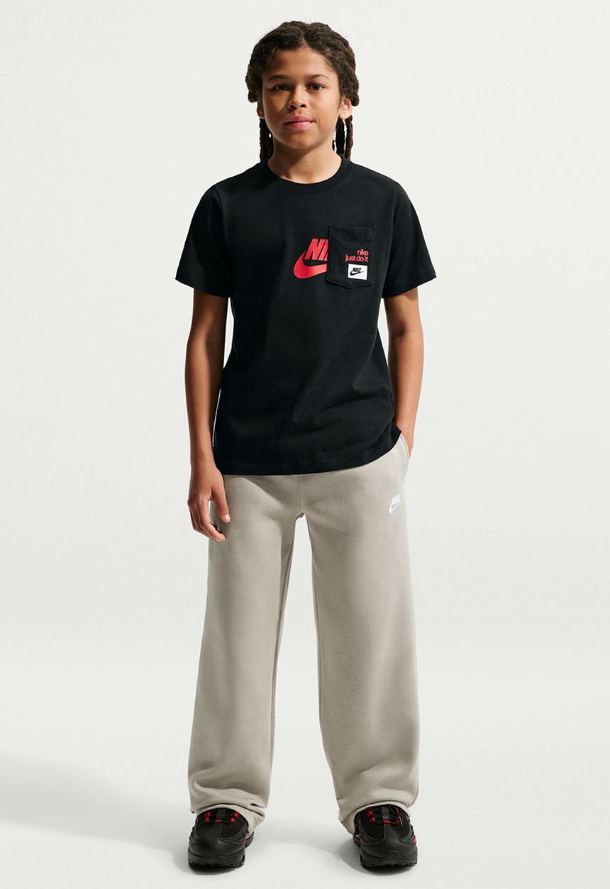 Nike - Kids Nike Sportswear Futura Pocket Tee