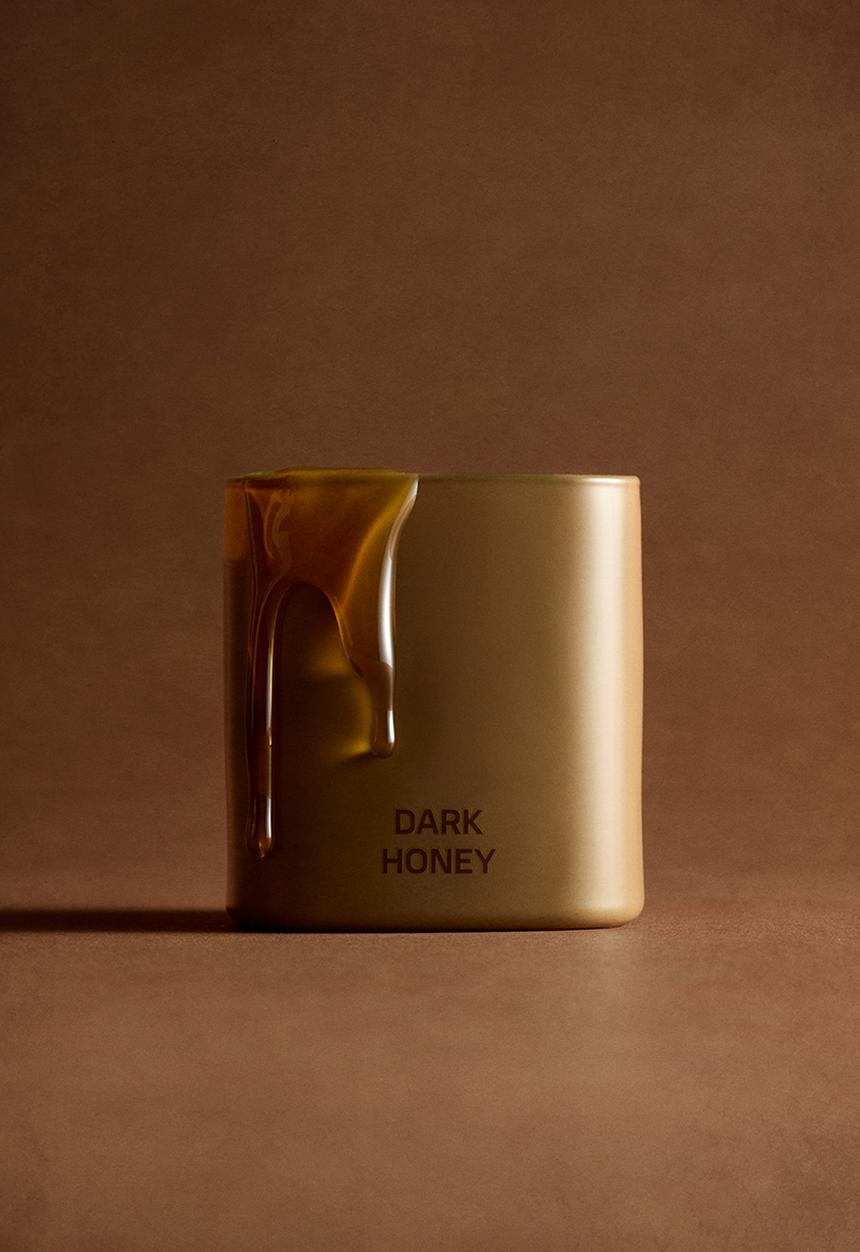 H&M - Scented candle in glass holder - dark honey