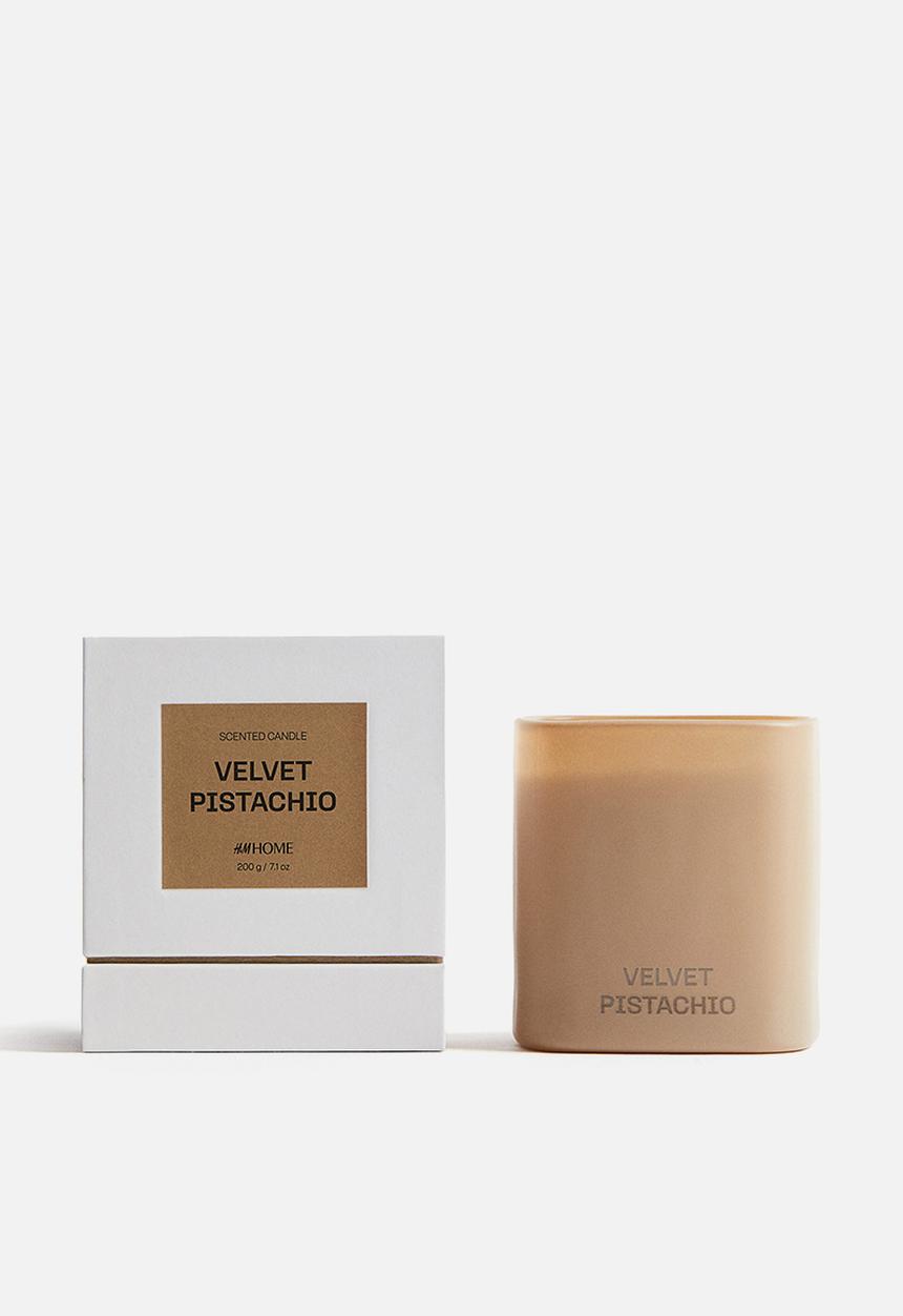 H&M - Scented candle in glass holder - velvet pistachio