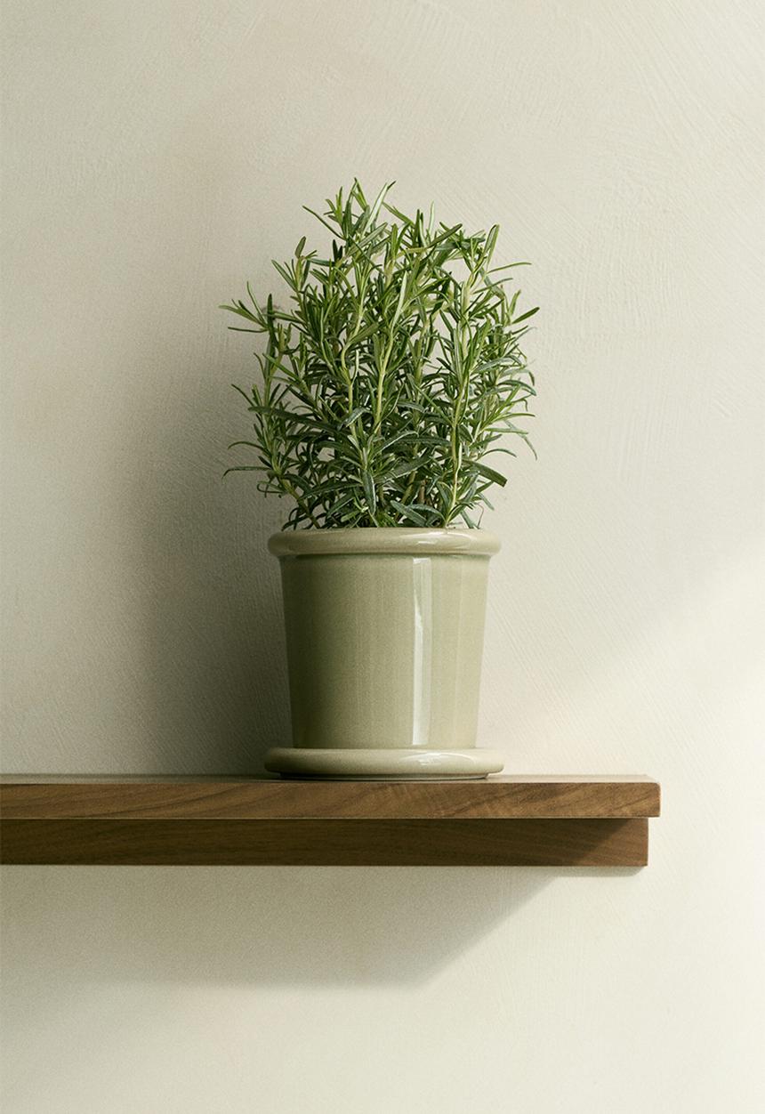 H&M - Extra-small stoneware plant pot with saucer - light green