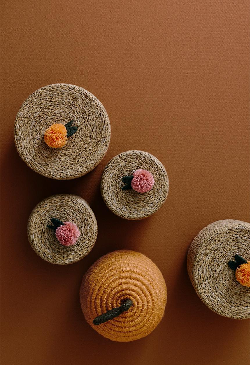 H&M - Pompom seagrass storage box - beige