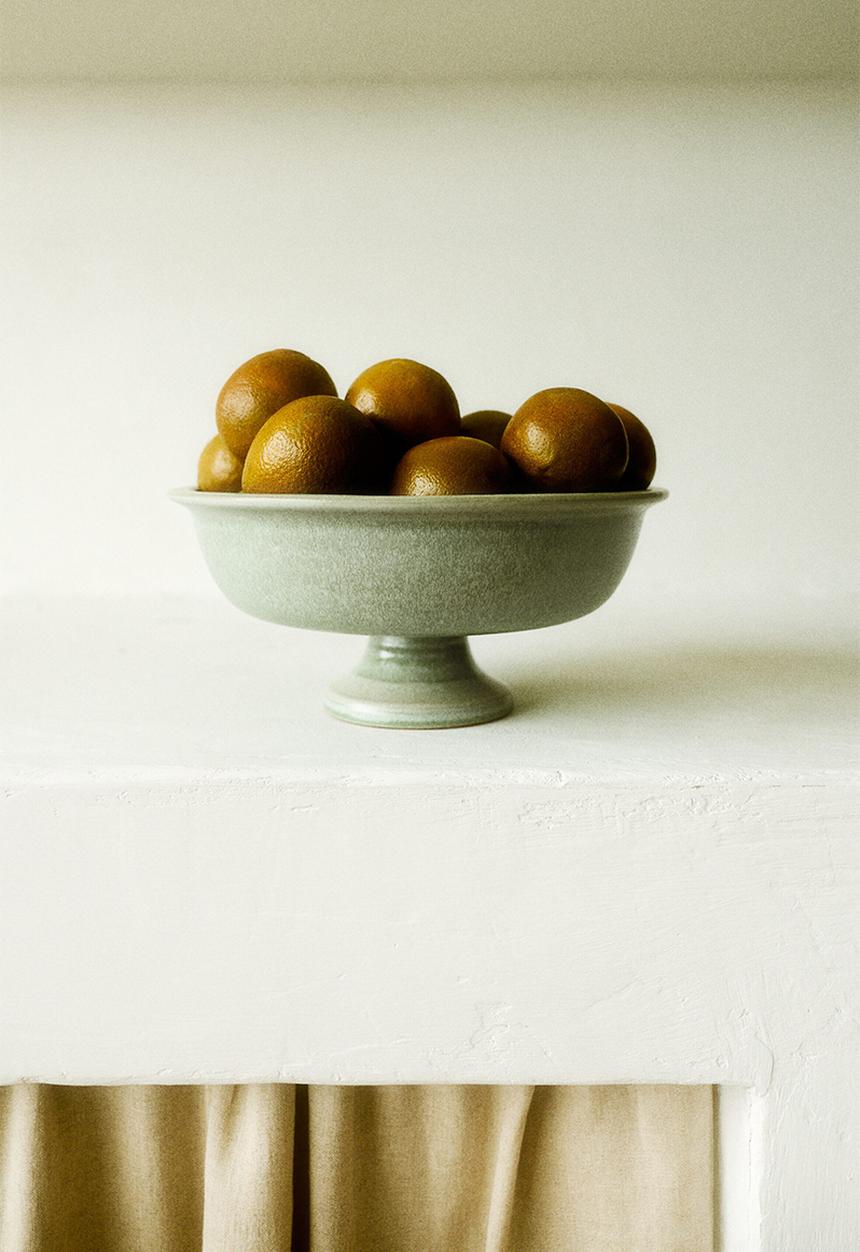 H&M - Footed stoneware serving bowl - light green