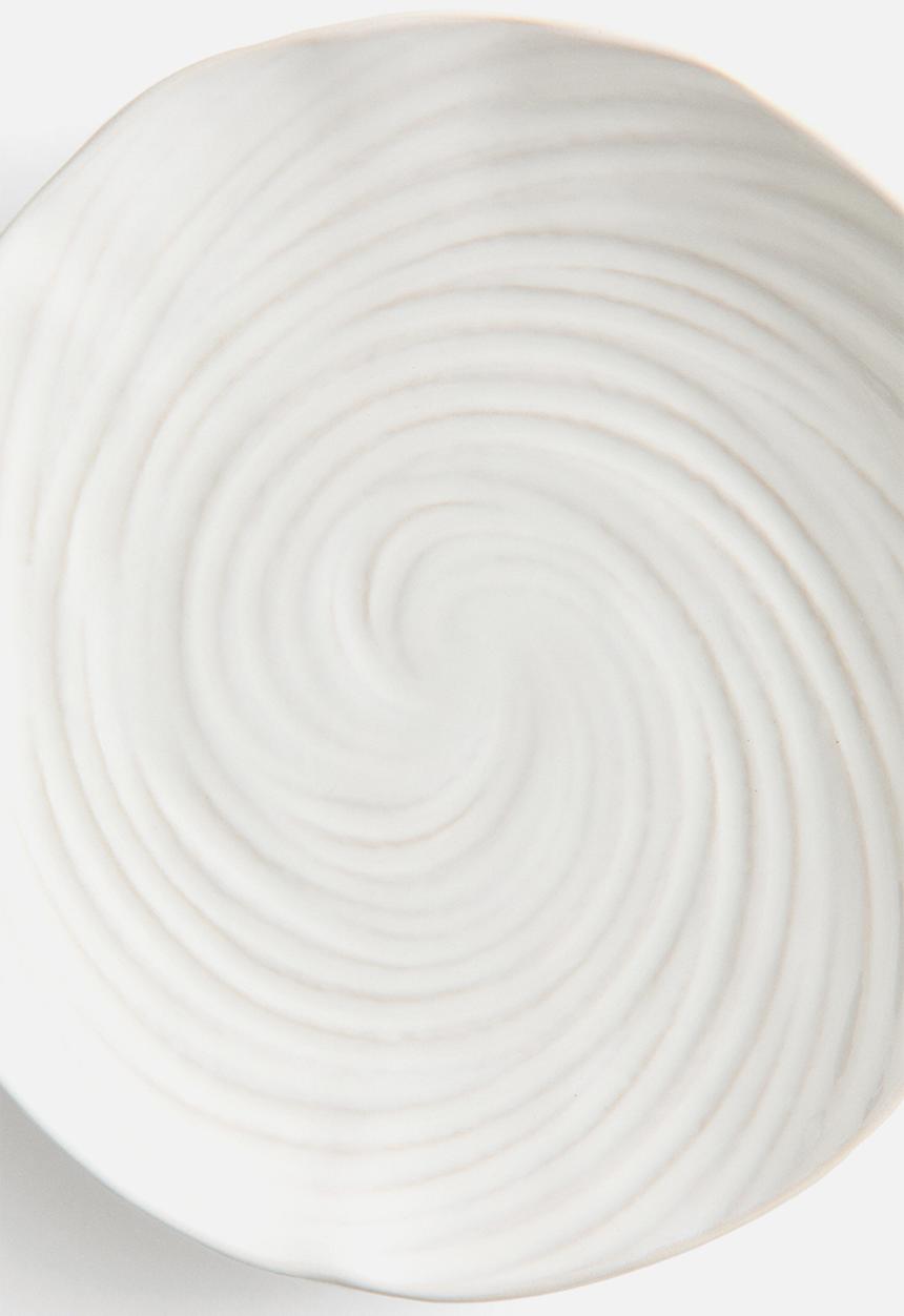 H&M - Textured stoneware starter plate - white
