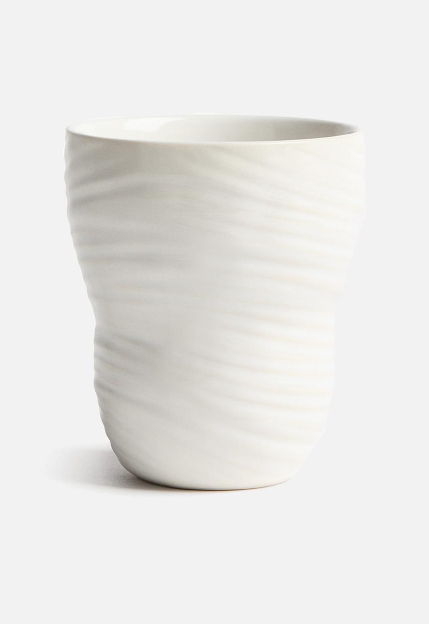 H&M - Textured stoneware mug - white