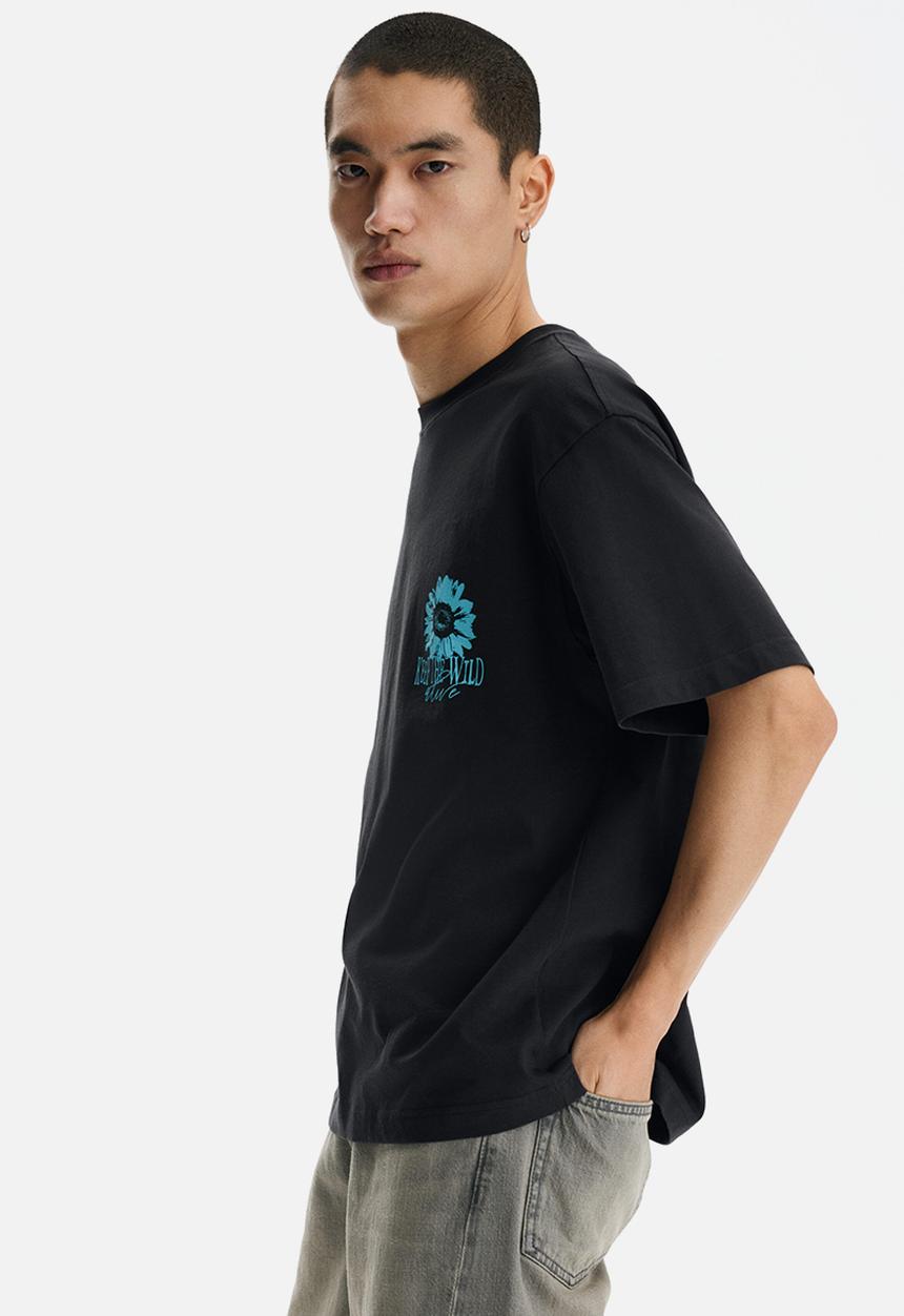 H&M - Loose fit printed t-shirt - black/keep the wild