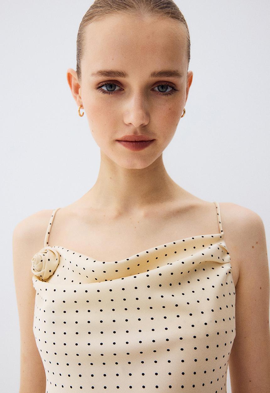 H&M - Asymmetric satin dress - light beige/spotted