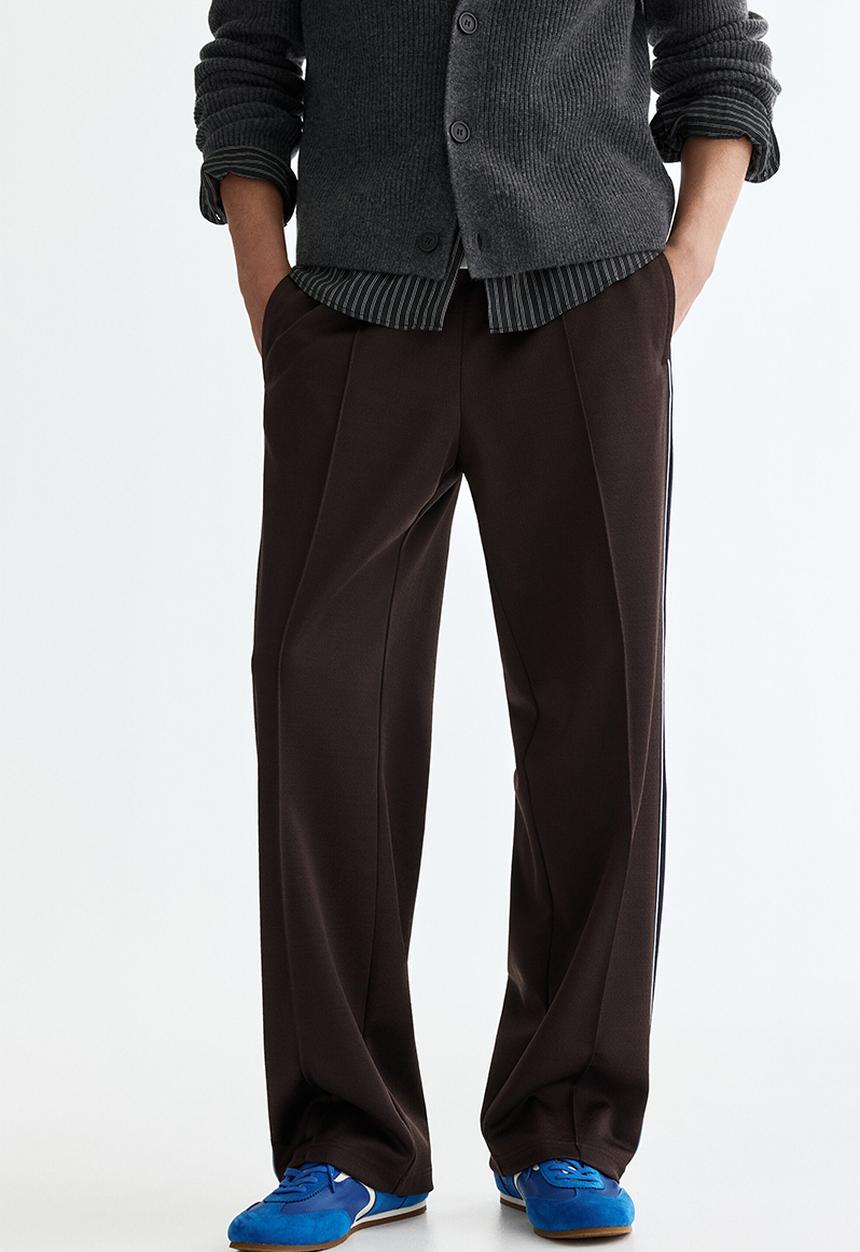 H&M - Relaxed fit track pants - brown/stripes
