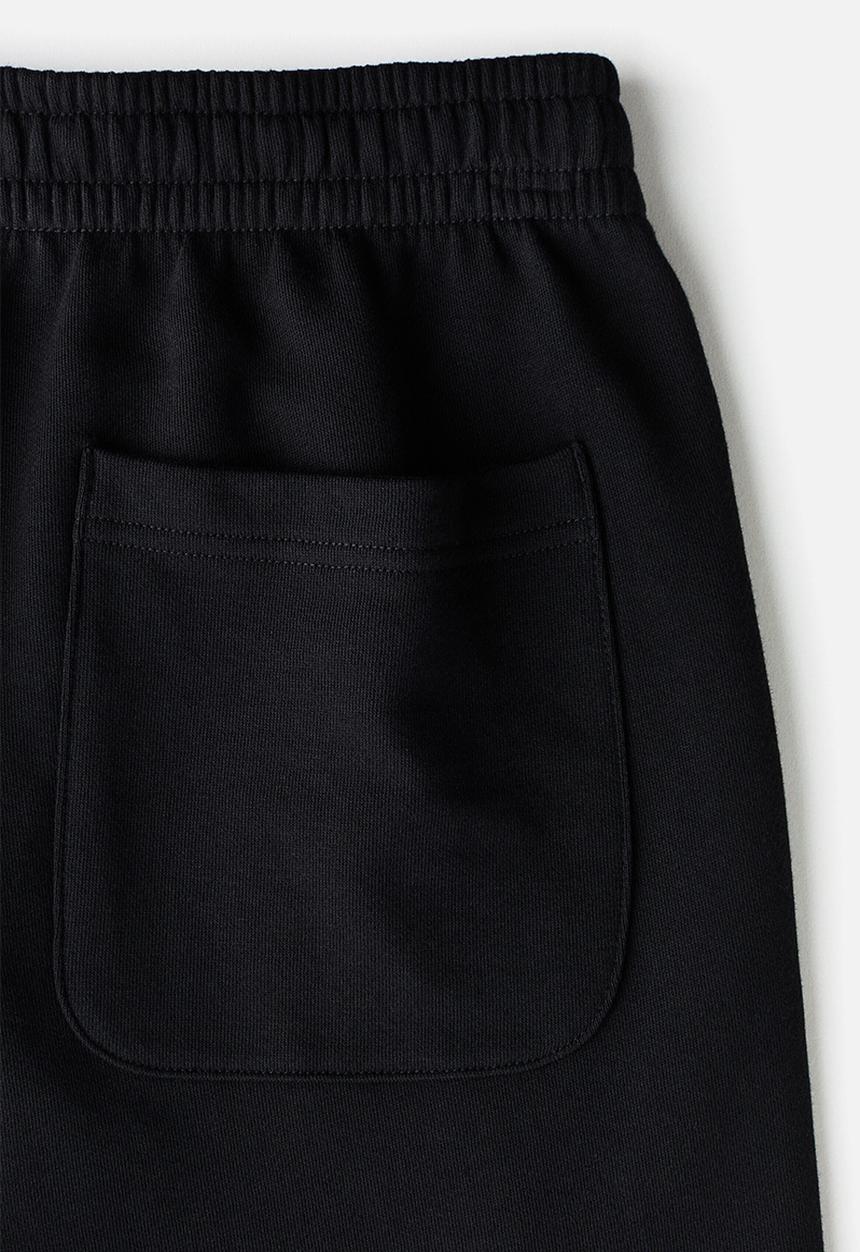 H&M - Regular fit sweatshorts - black
