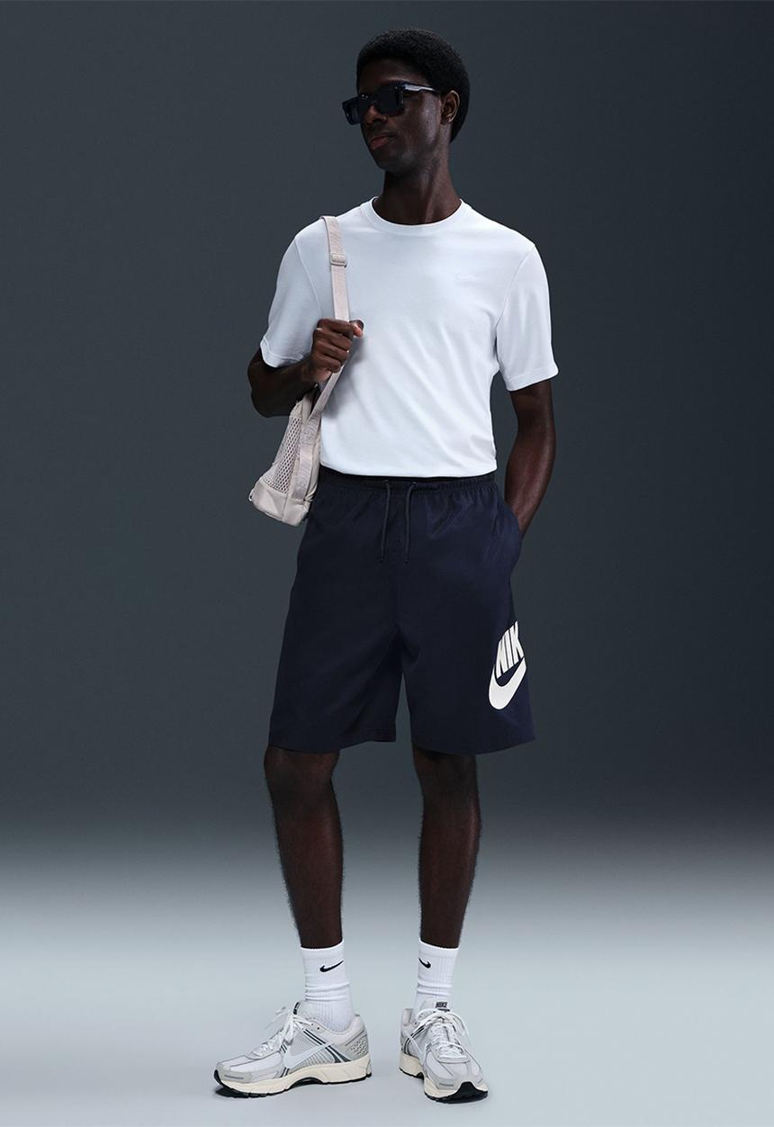 Nike - NSW Club  Woven Shorts - Obsidian Navy /White