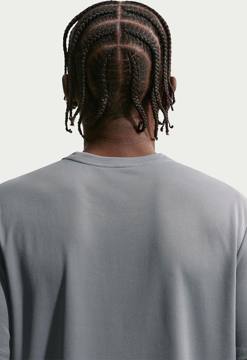 Nike - Miler Dri-FIT Short-Sleeve Running Top - Smoke Grey/Refl Silv