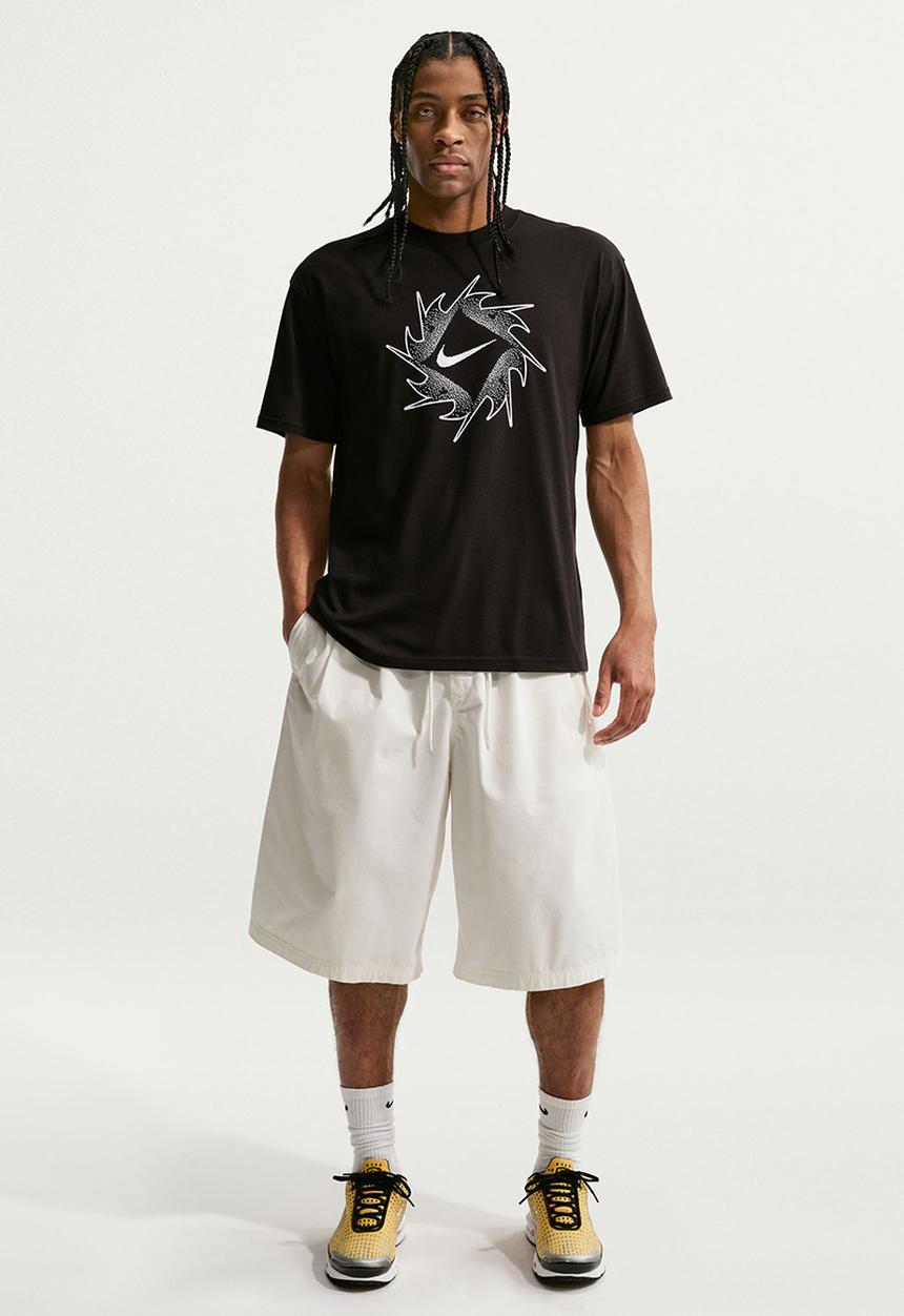 Nike - NSW Loose Fit Swoosh T-Shirt - Black