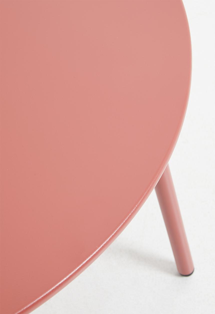 H&S - Outdoor Foot Tube Table - Rust