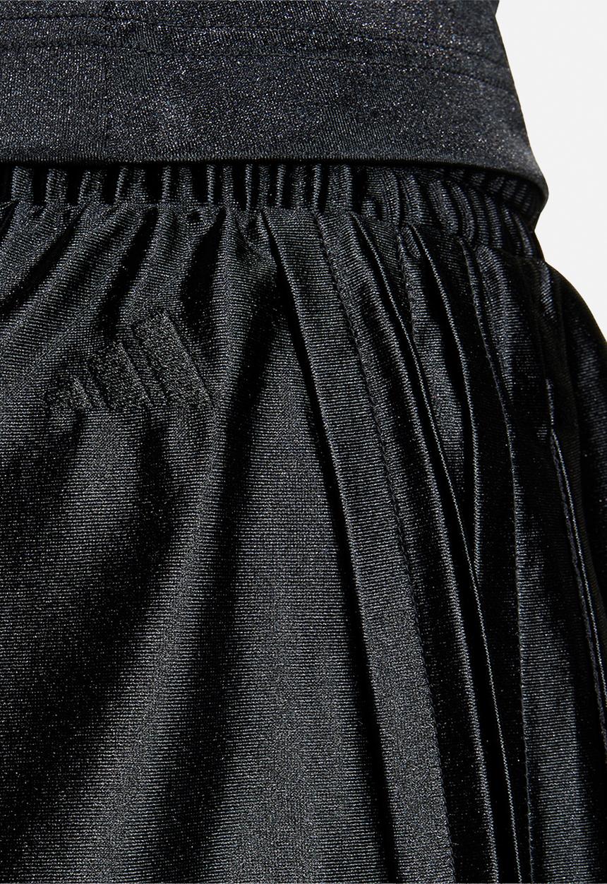 adidas Performance - W Satin Shorts - Black