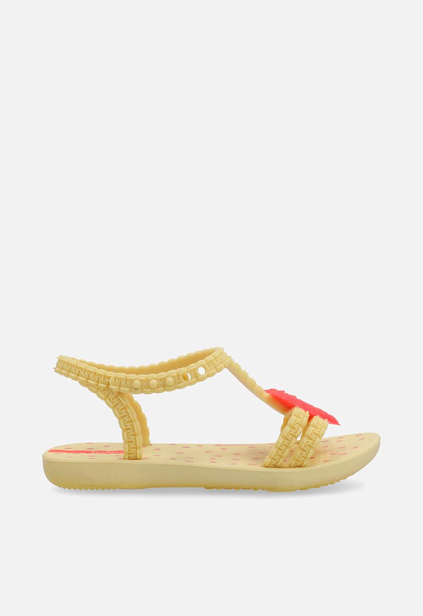 Ipanema - My First Ipaneme - Baby Yellow Pink