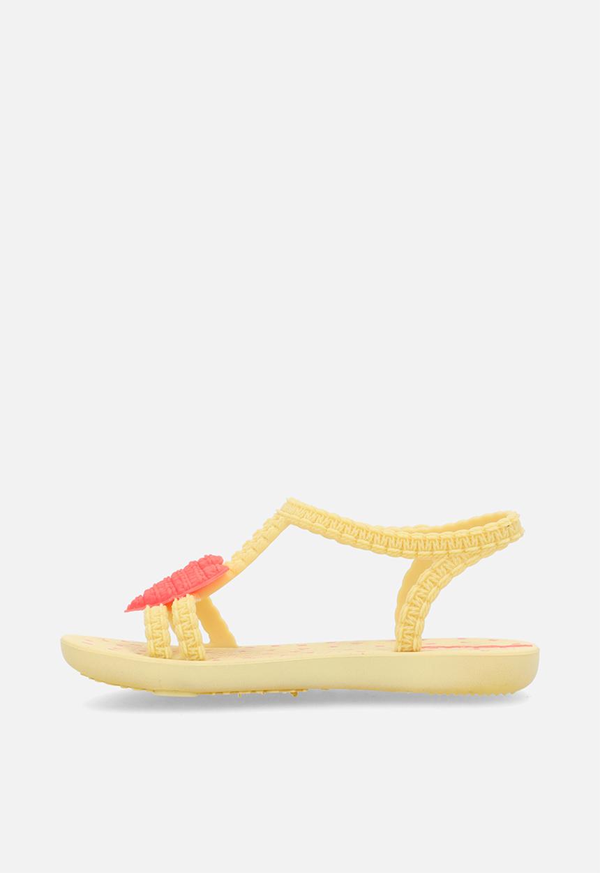 Ipanema - My First Ipaneme - Baby Yellow Pink