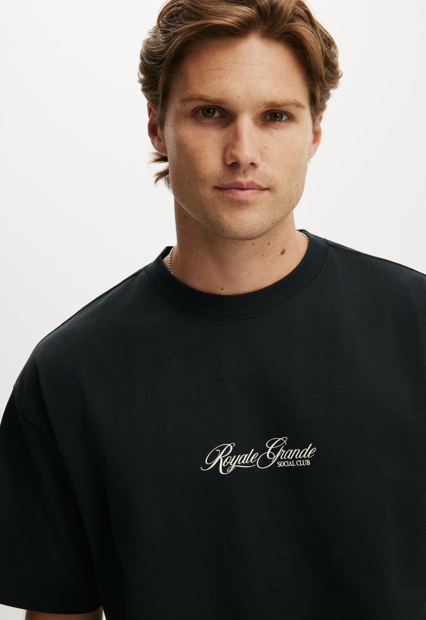 Cotton On - Box Fit Text T-shirt - Black/Royal Grand