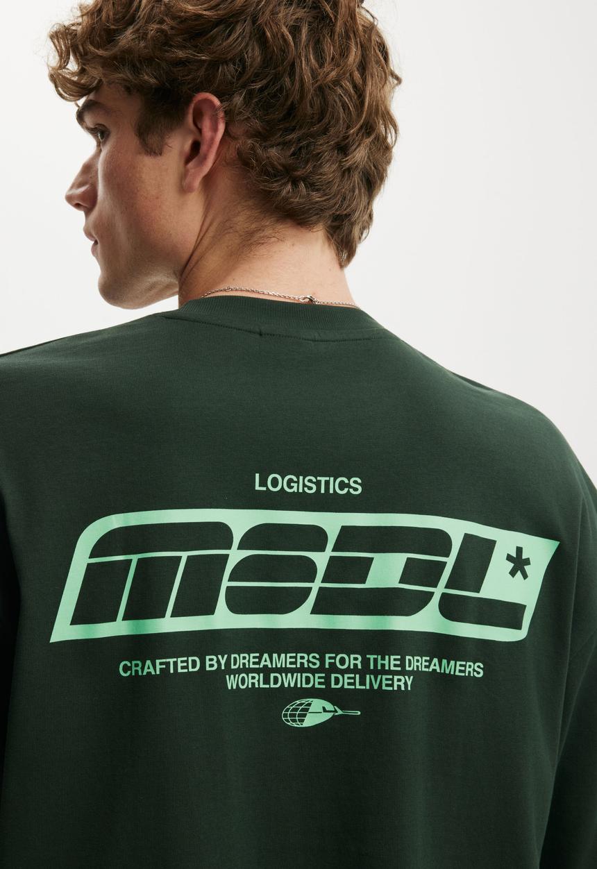 Cotton On - Cropped Fit Graphic T-shirt - Heritage Green/Logistics