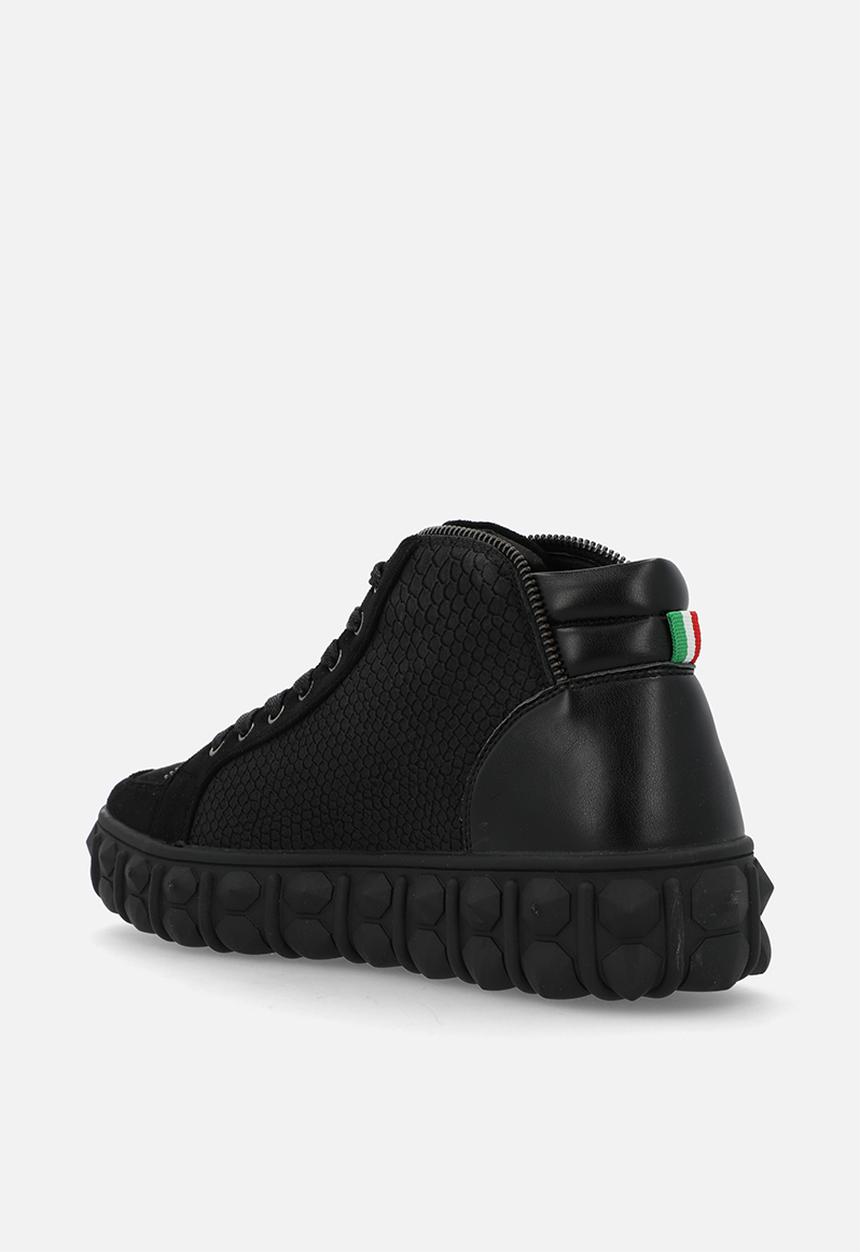 MAZERATA - PIGALE 15 Black