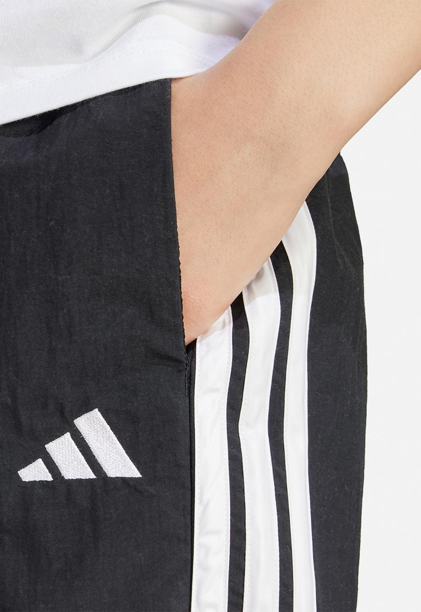 adidas Performance - W 3S Woven Shorts - Black/White