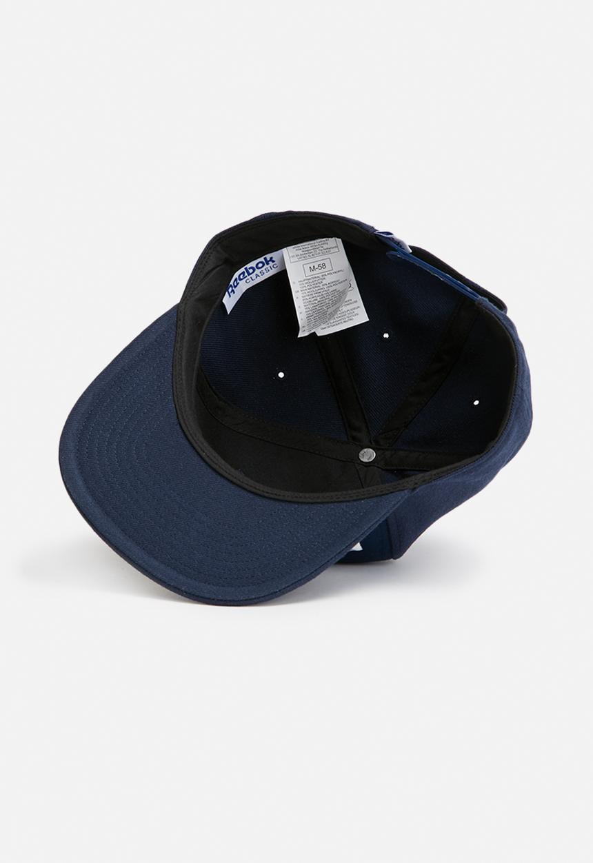 Reebok Classic - Foundation trucker cap