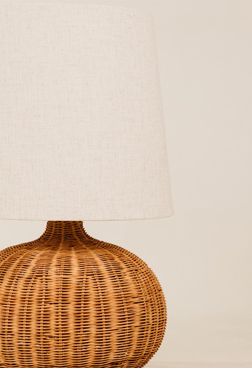 Noha - Tumbi Table Lamp With Linen Shade