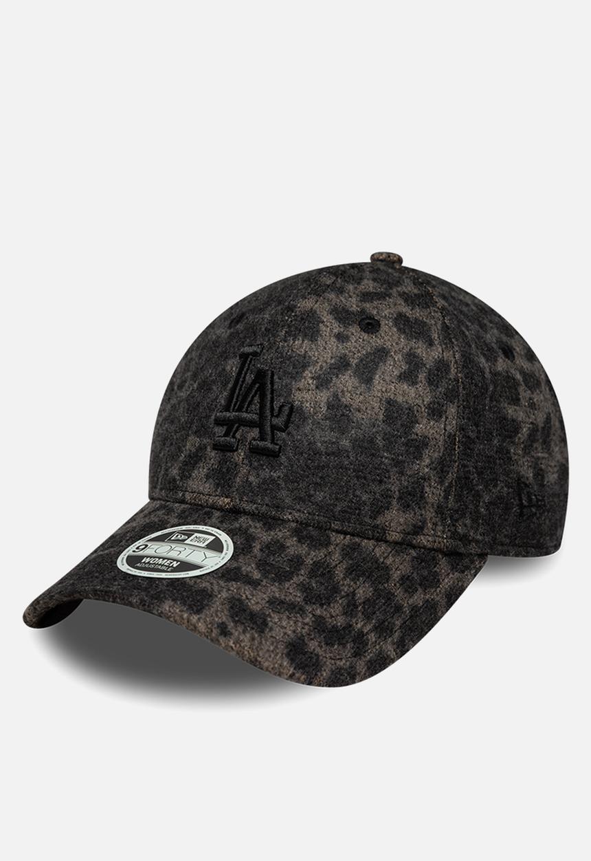 New Era - Female Cosy Leopard 9Forty® - Black