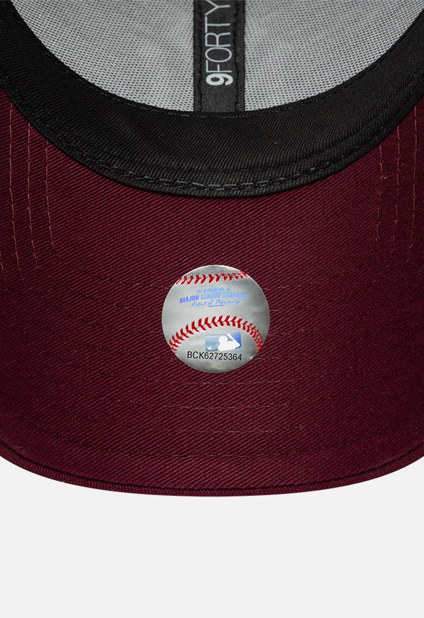 New Era - Female Metallic Logo 9Forty® - Maroon