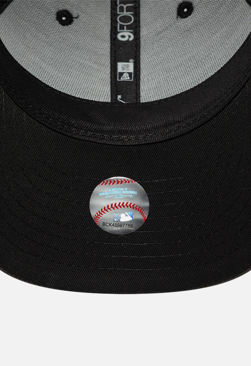 New Era - Female Diamante Pu 9Forty® Mc - Black