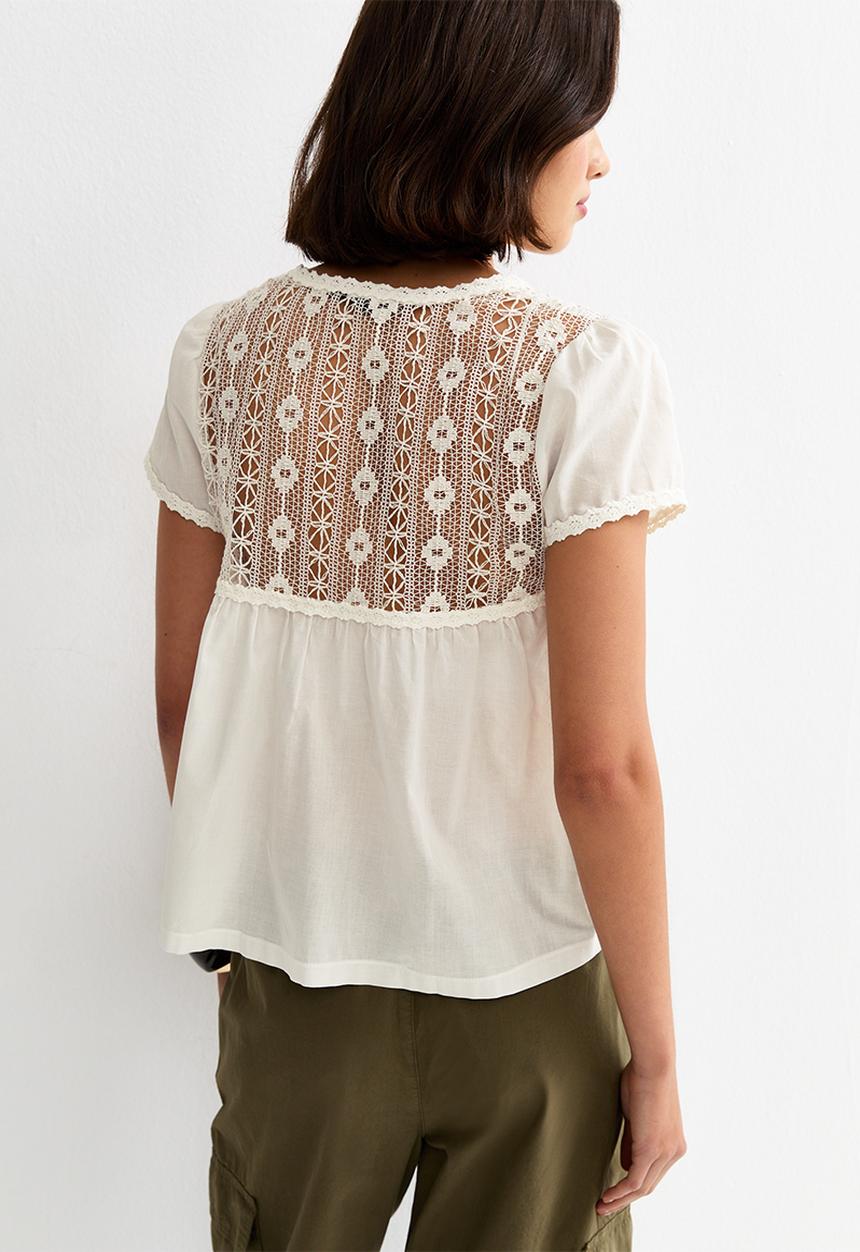 New Look - Libbi lace vnk btn blouse - cream