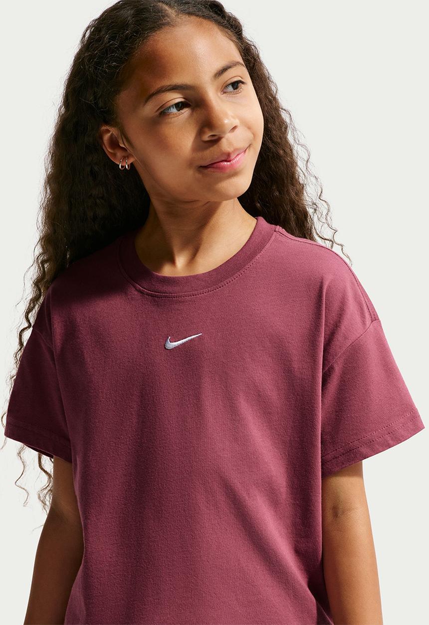 Nike - Nike Sportswear Essential Boxy Tee lbr