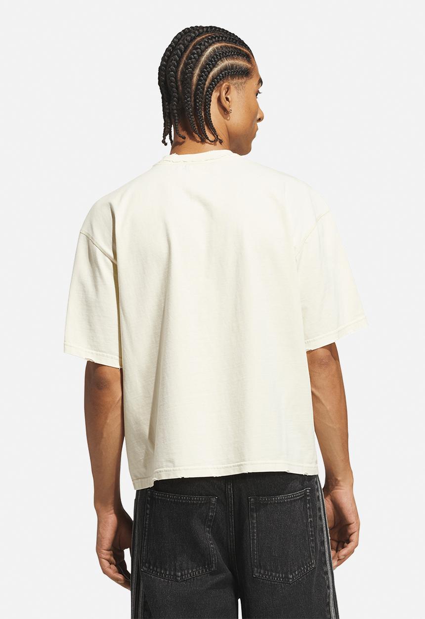 adidas Originals - AOA Graphic Tee - Warm Vanilla