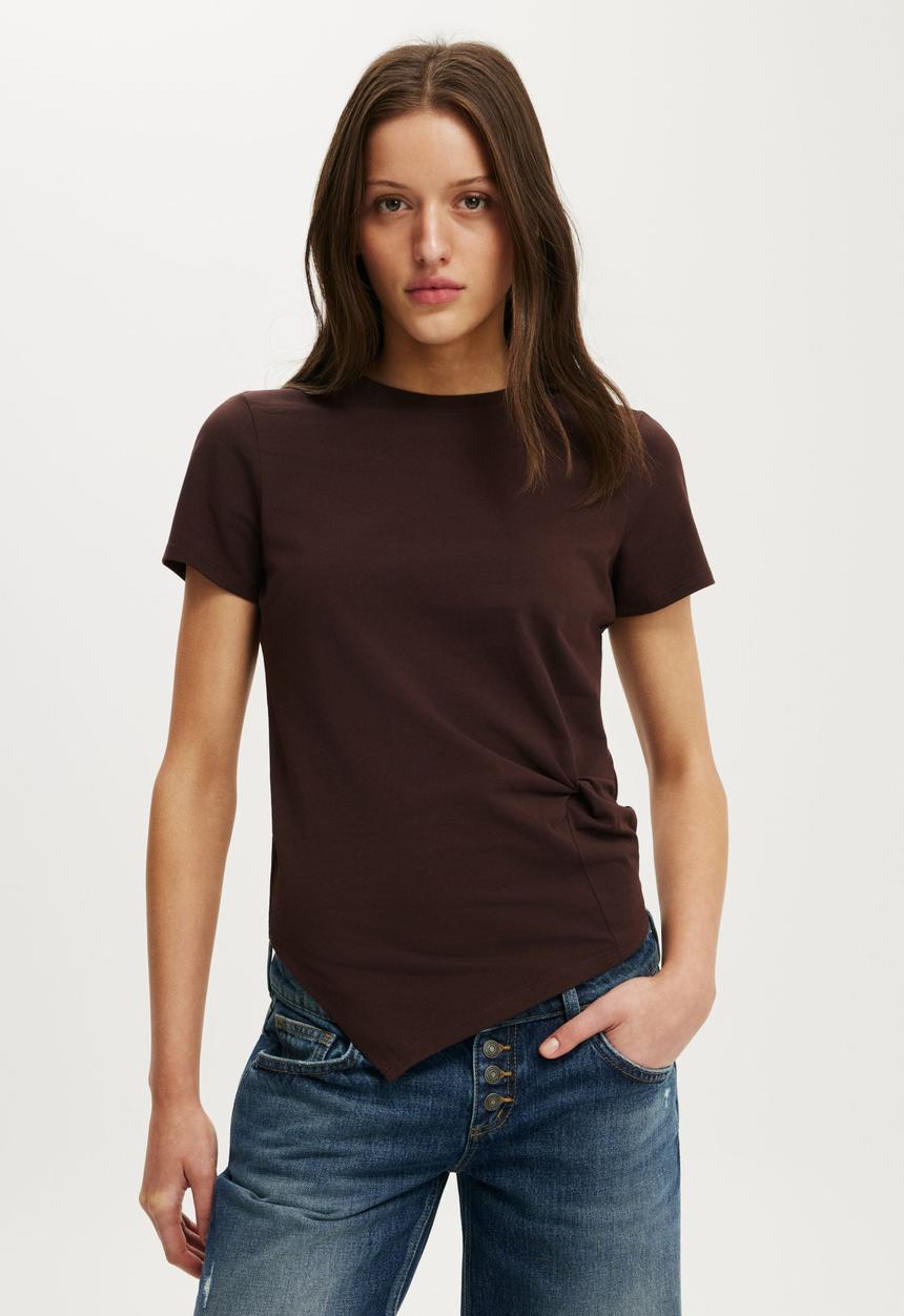 Cotton On - Twist Short Sleeve Tee - Dark Oak