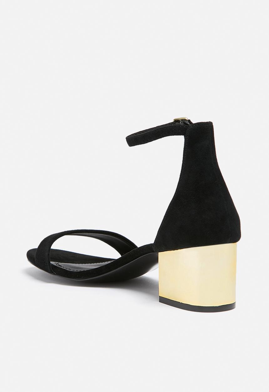 Steve Madden - Irene