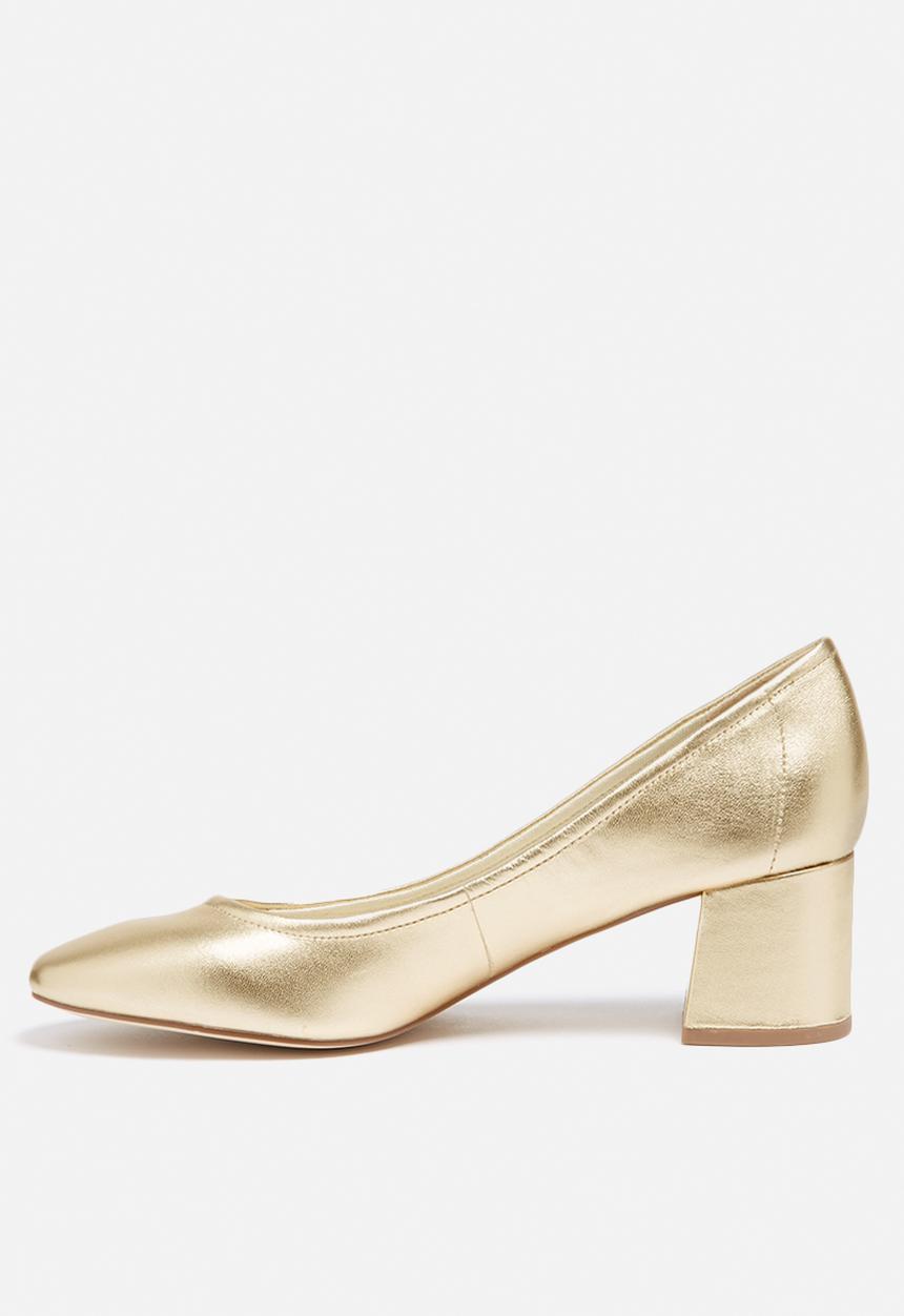 Steve Madden - Tomorrow