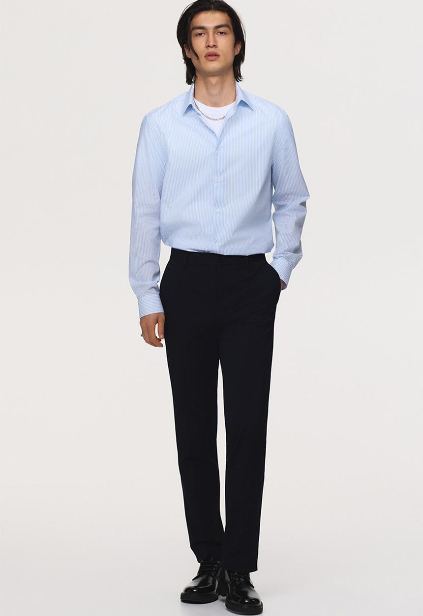 H&M - Slim fit easy-iron shirt - light blue/striped